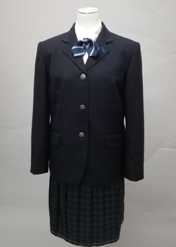 女子制服