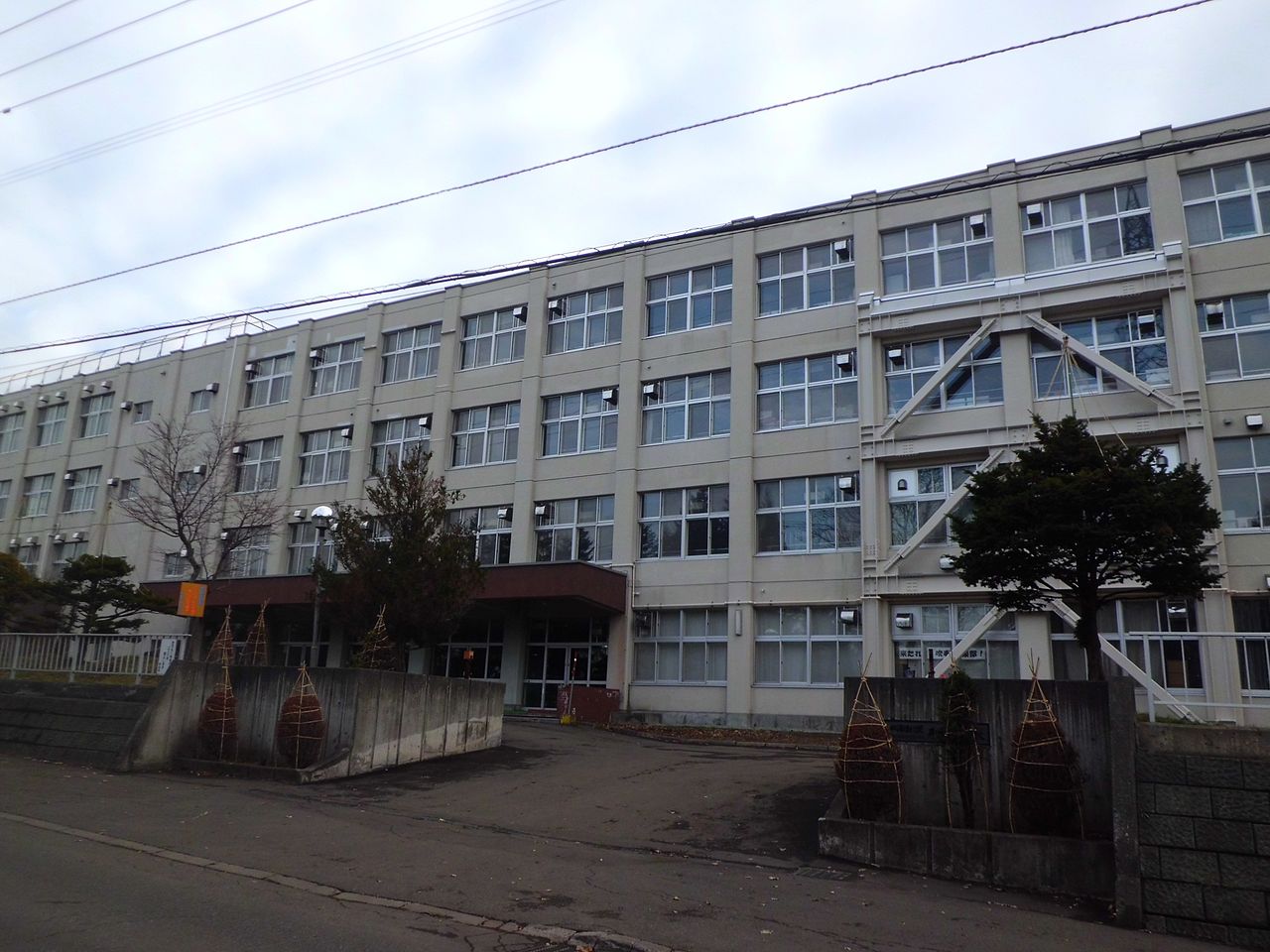 札幌平岸高校の外観画像
